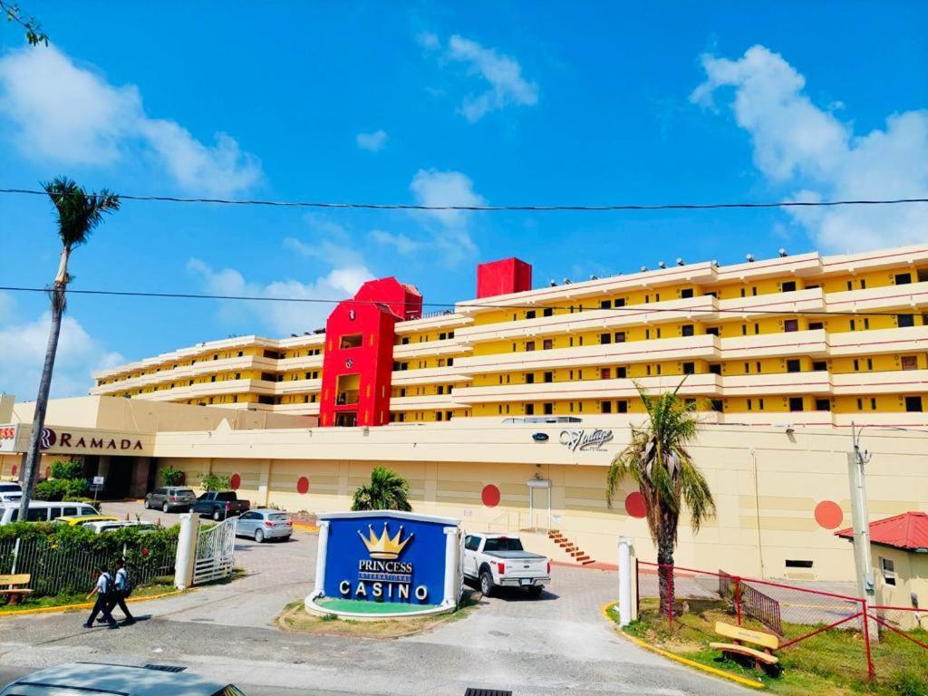 华美公主赌场酒店 伯利兹城 外观 照片